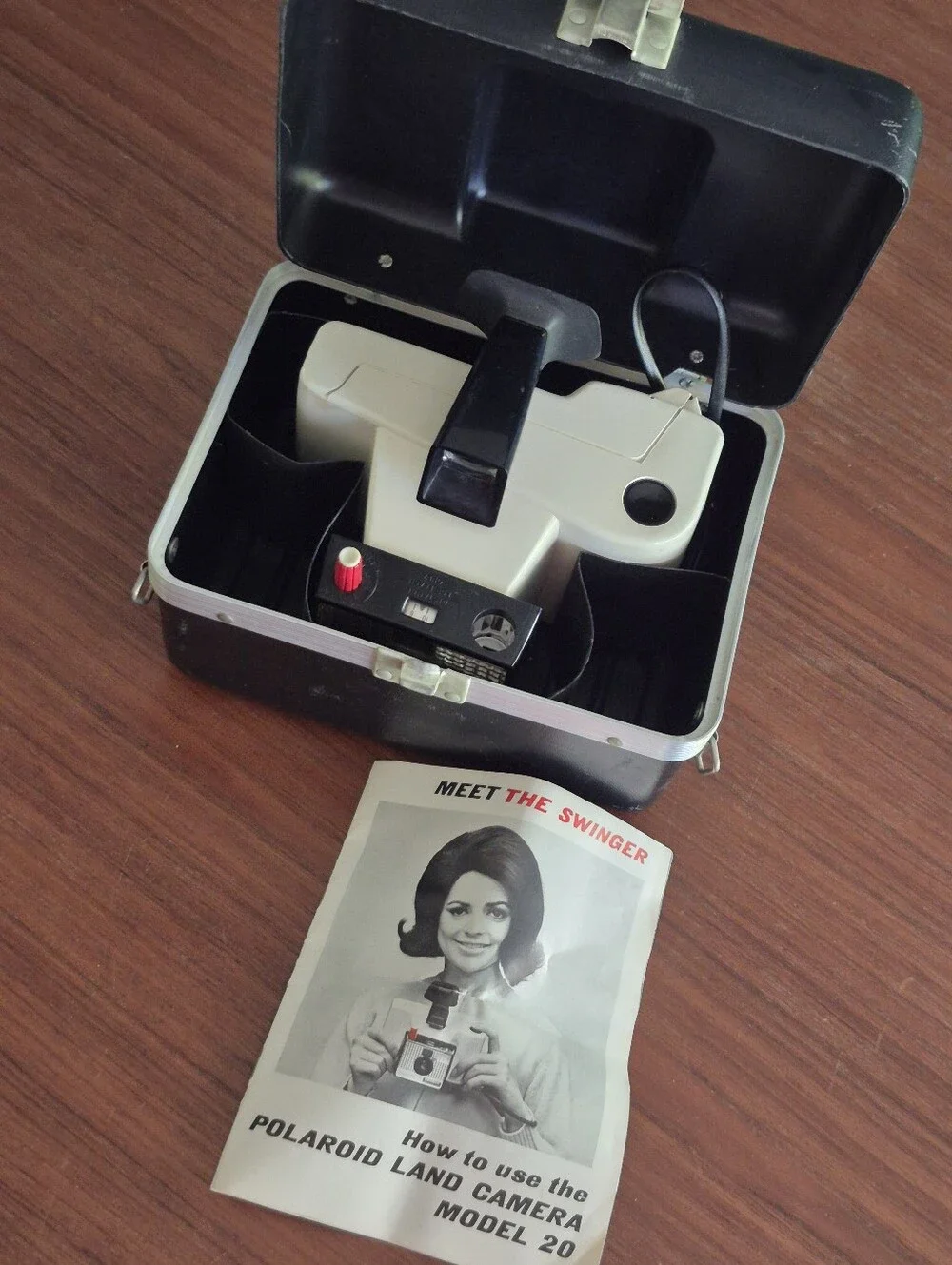 Polaroid The SWINGER Land Camera with Case